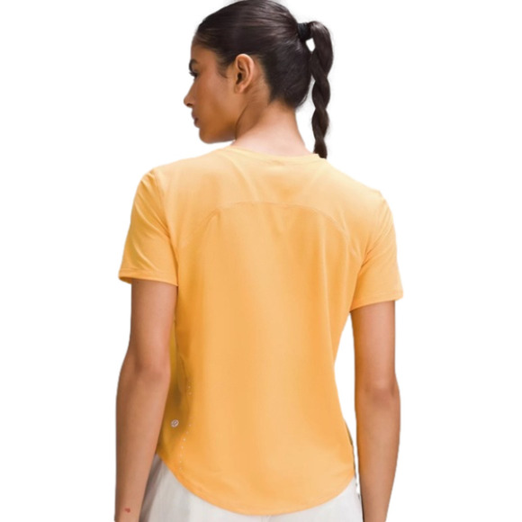 NWT LULULEMON LIGHTWEIGHT RUNNING TRAINING TEE SHIRT SHORT TOP yoga run pilates - Picture 2 of 6